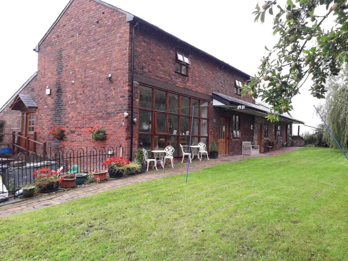Brook Barn B&B Hale  Exterior photo
