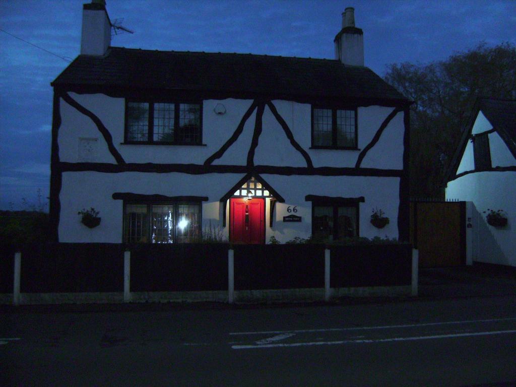 Brook Barn B&B Hale  Exterior photo