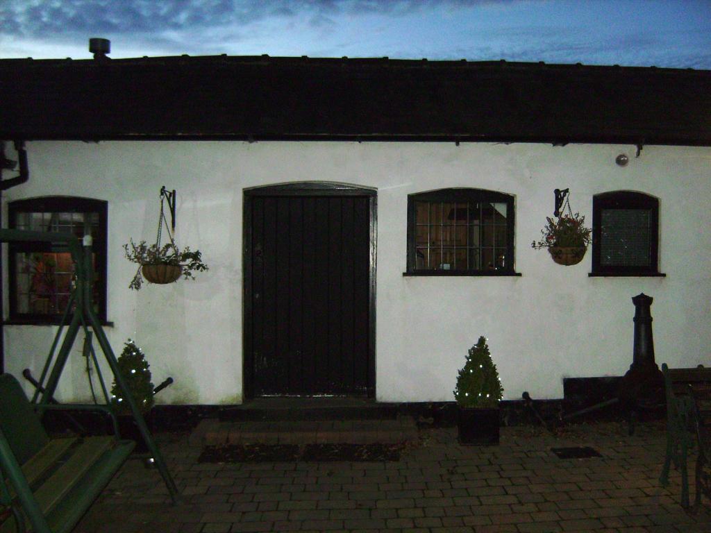 Brook Barn B&B Hale  Exterior photo