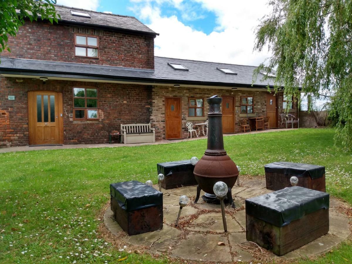 Brook Barn B&B Hale  Exterior photo