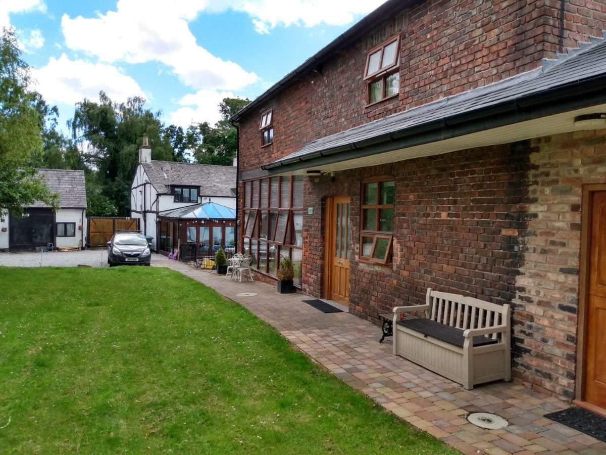 Brook Barn B&B Hale  Exterior photo